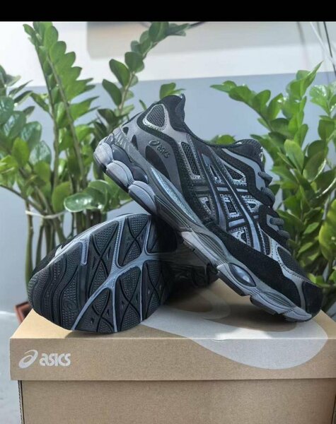 ASICS Sneakers élégantes noires