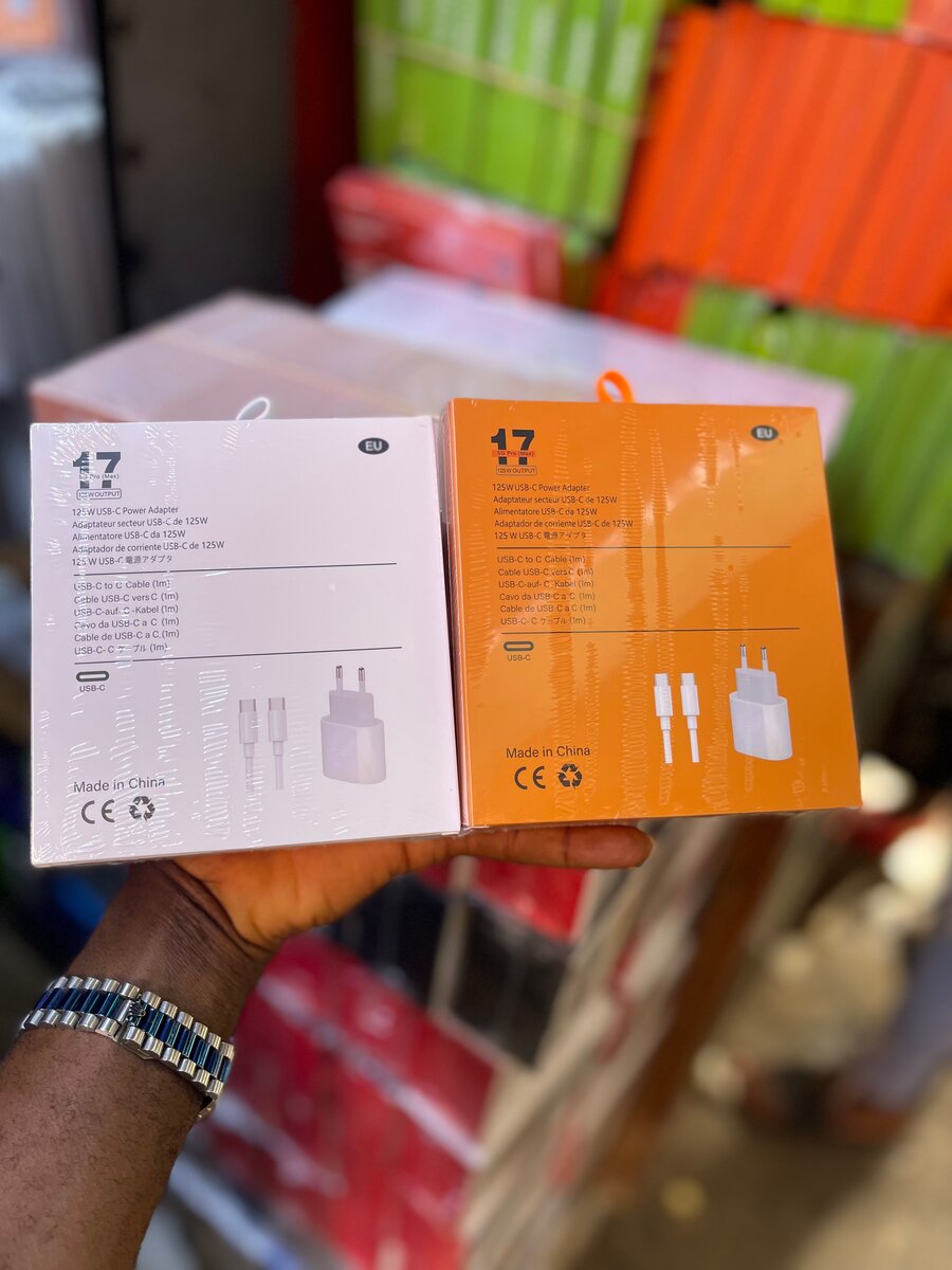 125W USB-C Power Adapter