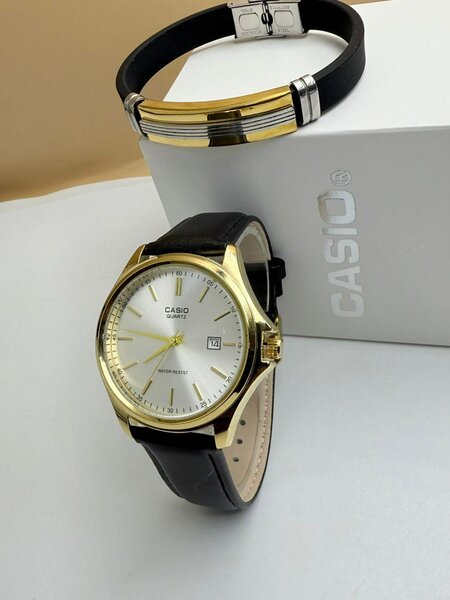 Montre Casio Classique Or