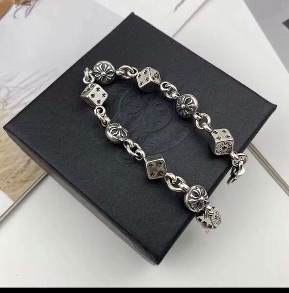 Bracelet en argent floral élégant