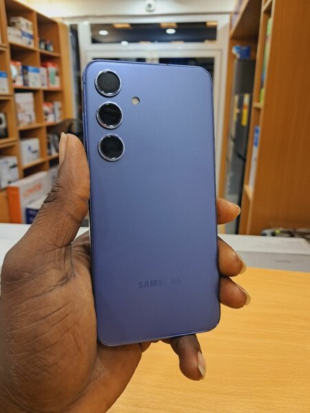 Samsung Galaxy S24 8gb+256 gb