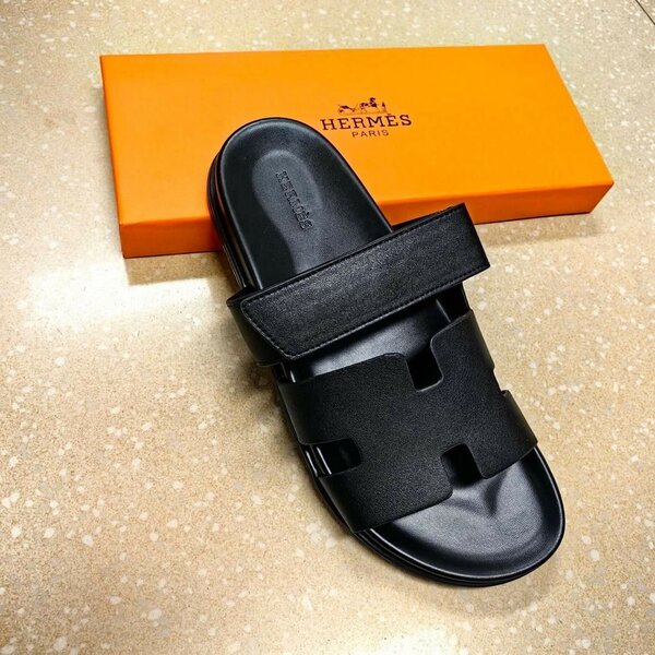 Sandales en cuir noir de luxe