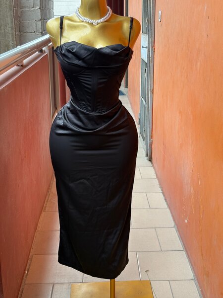 Robe élégante de soirée femme