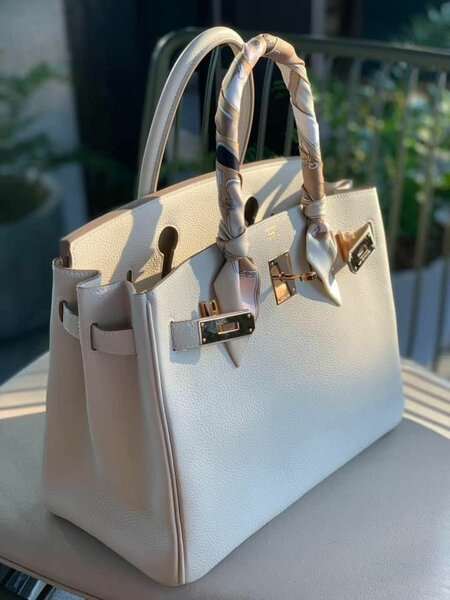 Sac à main élégant en cuir