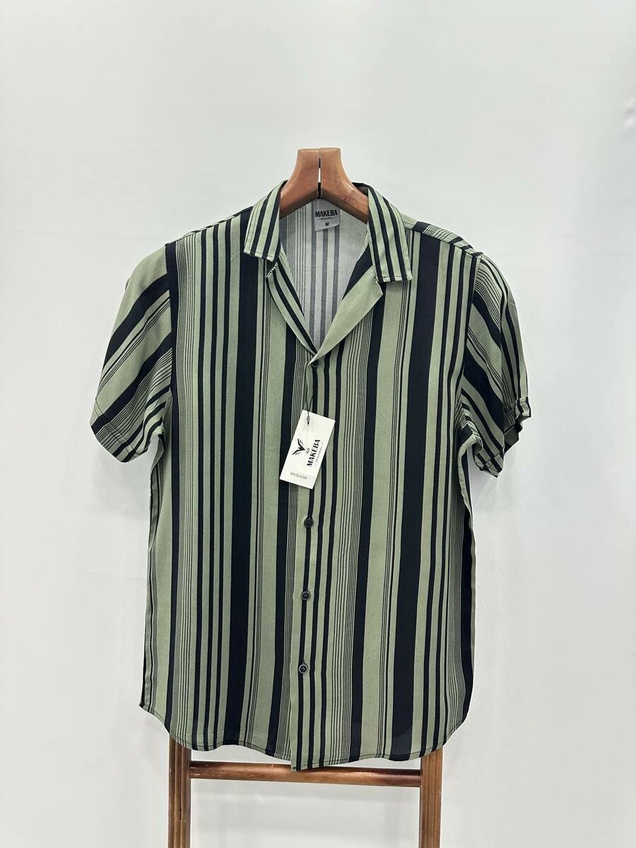 Chemise à rayures décontractée