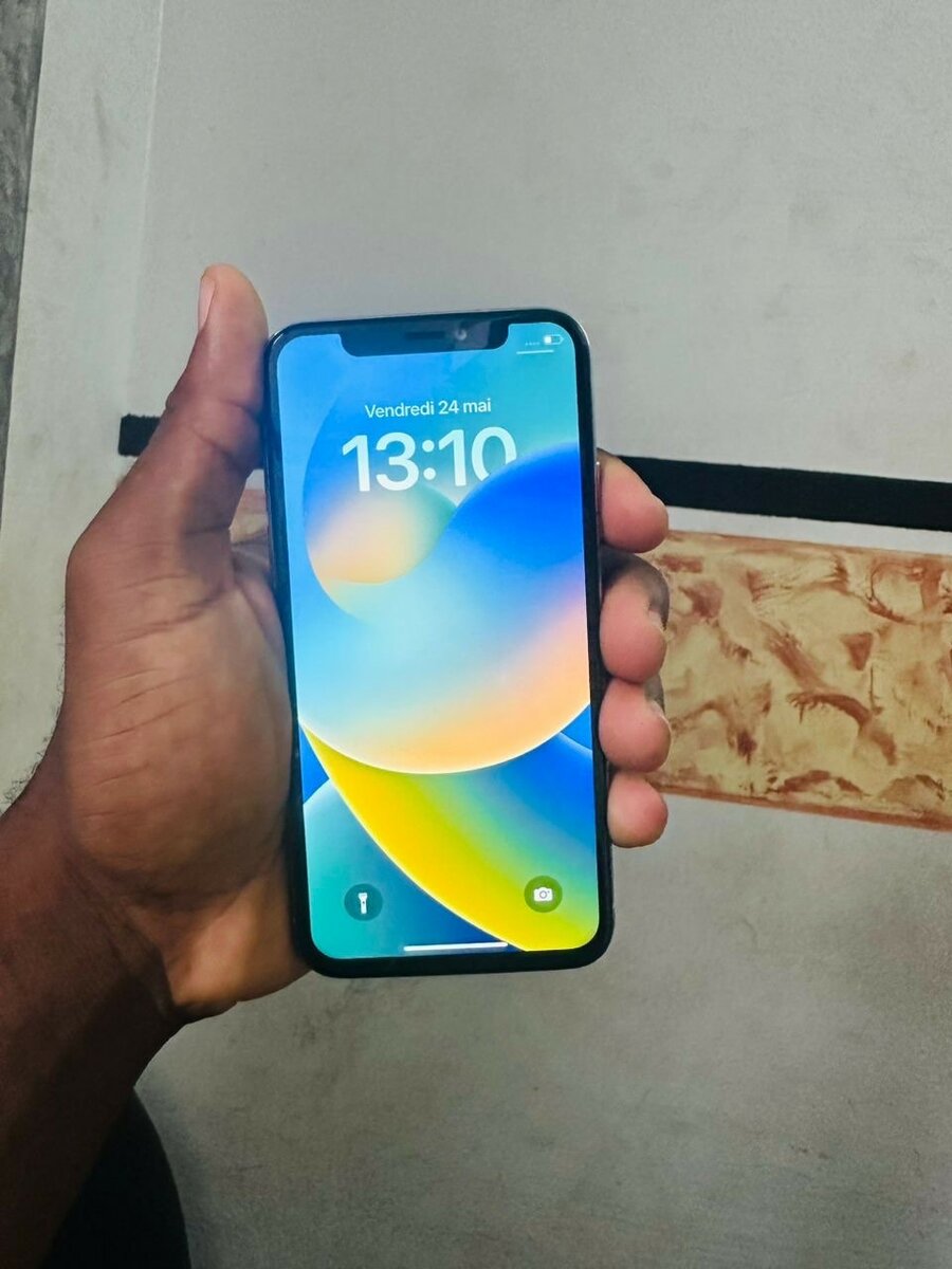IPHONE X