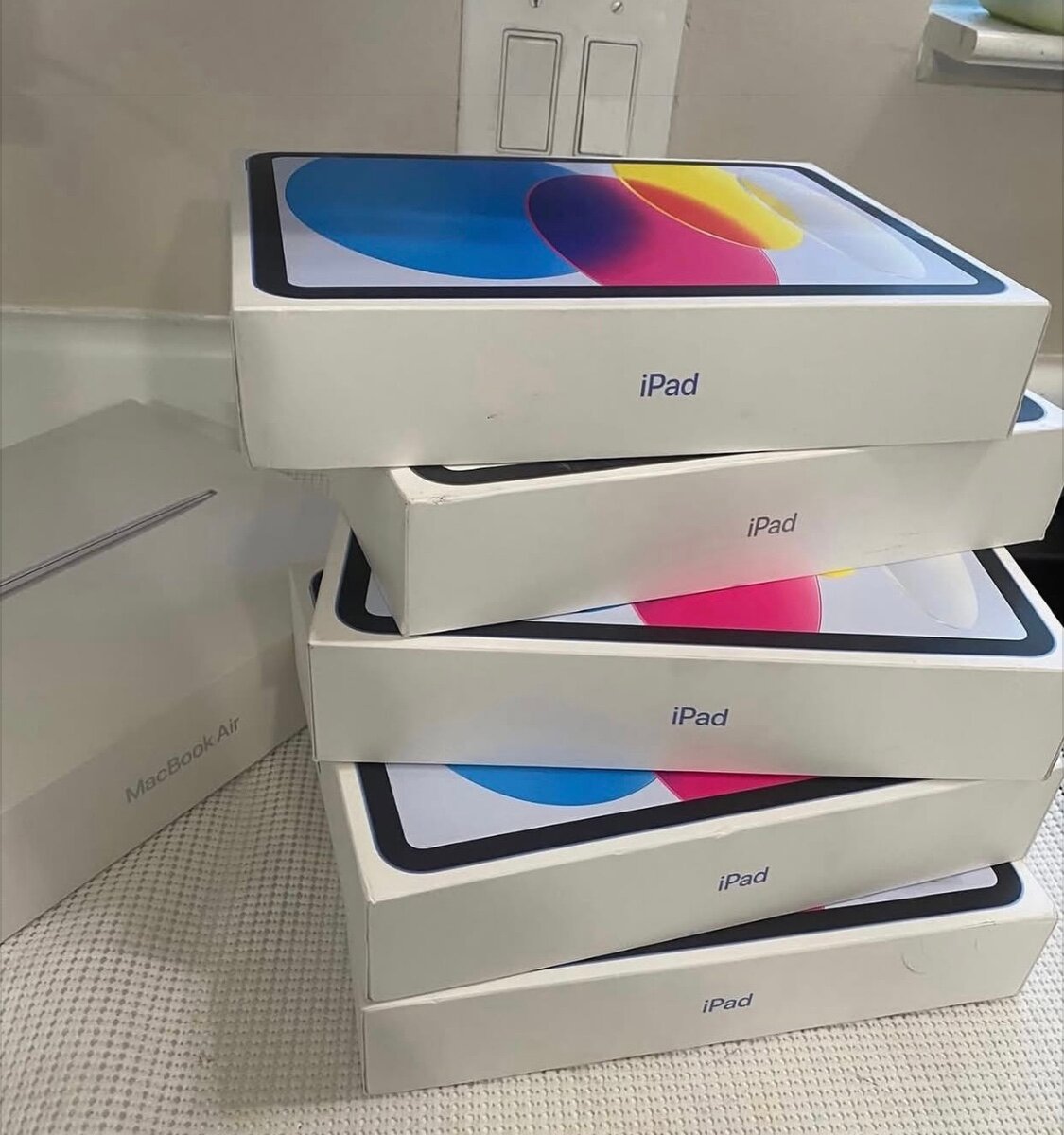 iPad 11 128Gb  Neuf & Scell