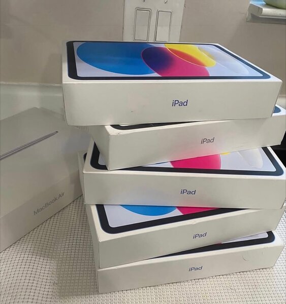 iPad 11 128Gb  Neuf & Scell