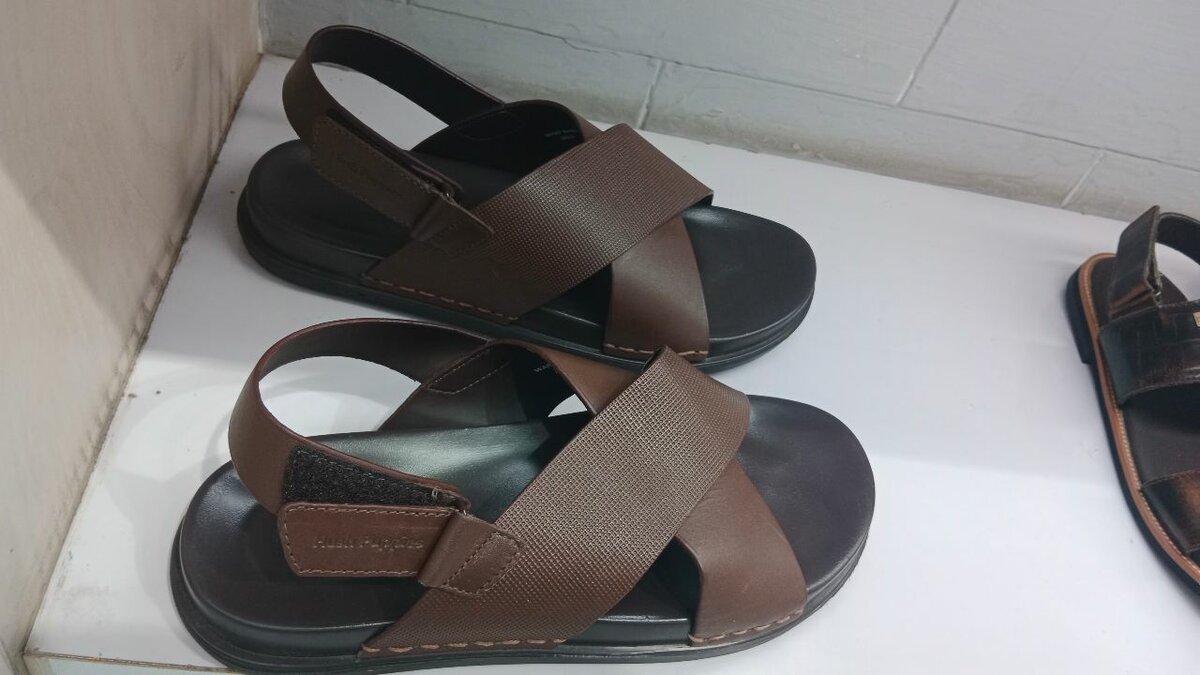 Sandal