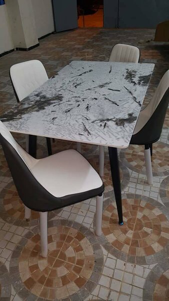 Table marbre