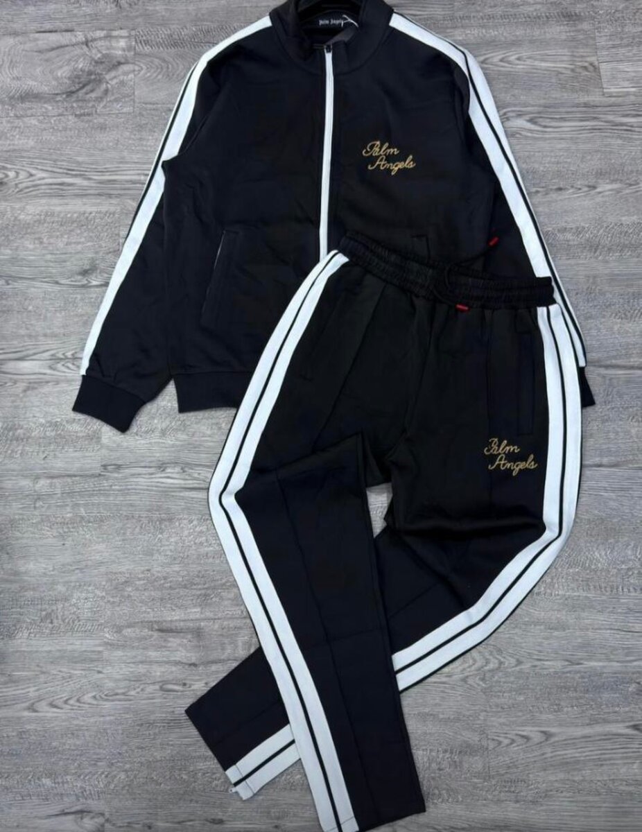 Ensemble de survêtement stylé