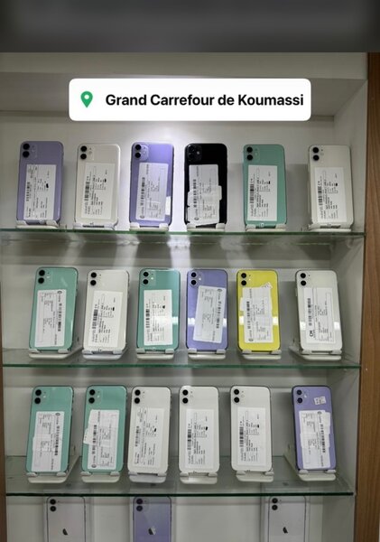 iPhone 11 simple 128 et 64Gg