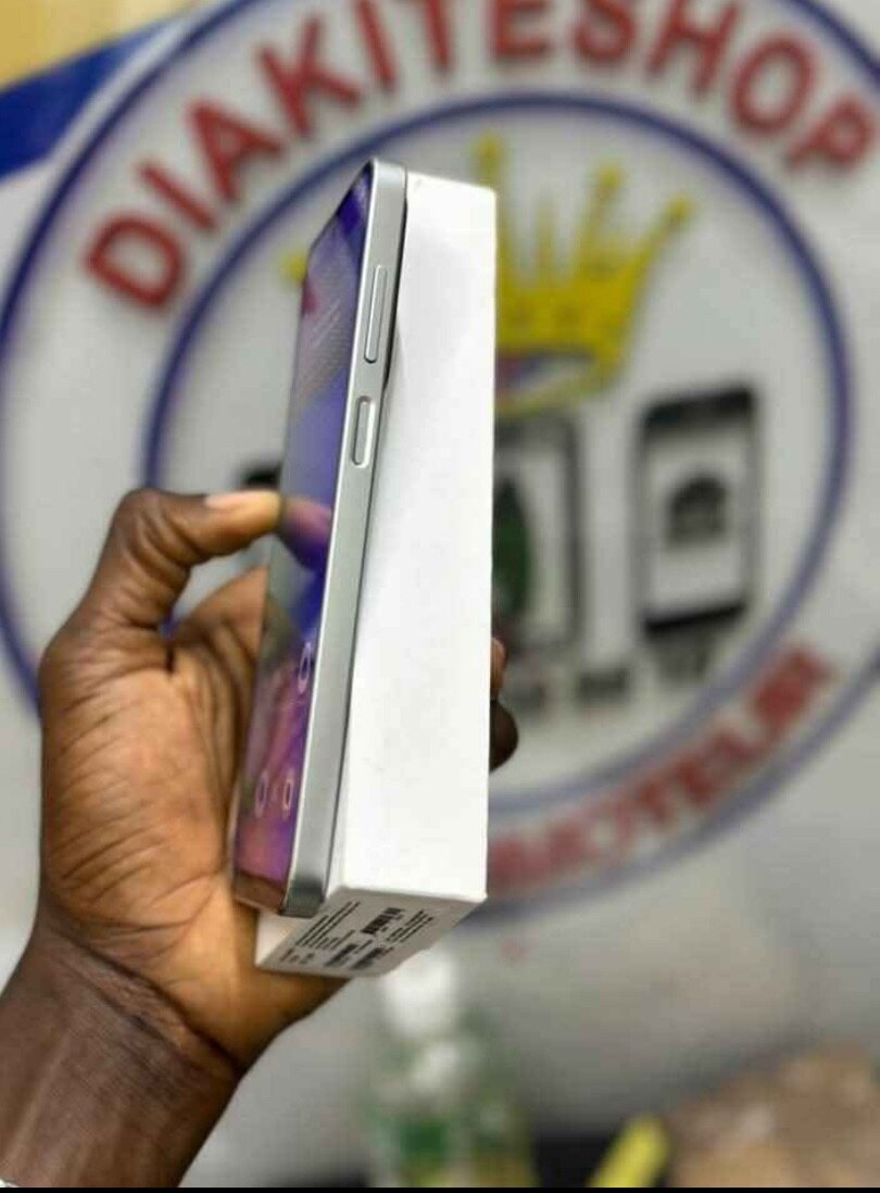 Samsung Galaxy F16 5G Bleu