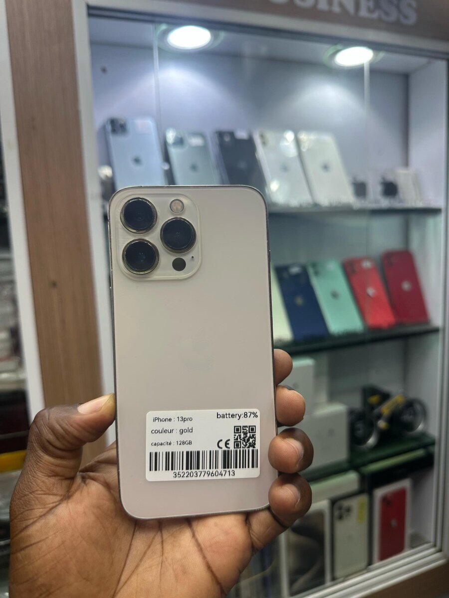 13 pro 128giga état Casi écran