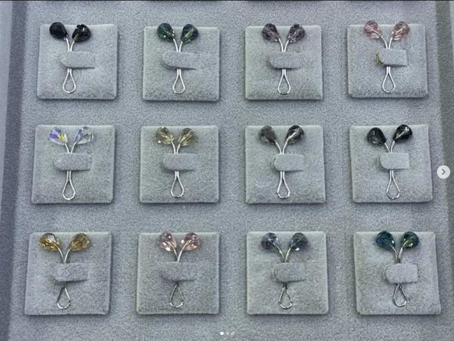 Хрустальные зажимы для платков