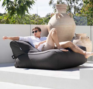 Chill Lounger Tick Bag