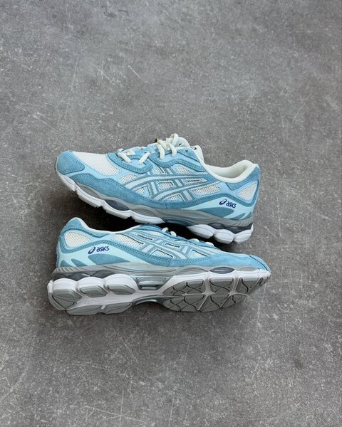 Baskets ASICS confort running