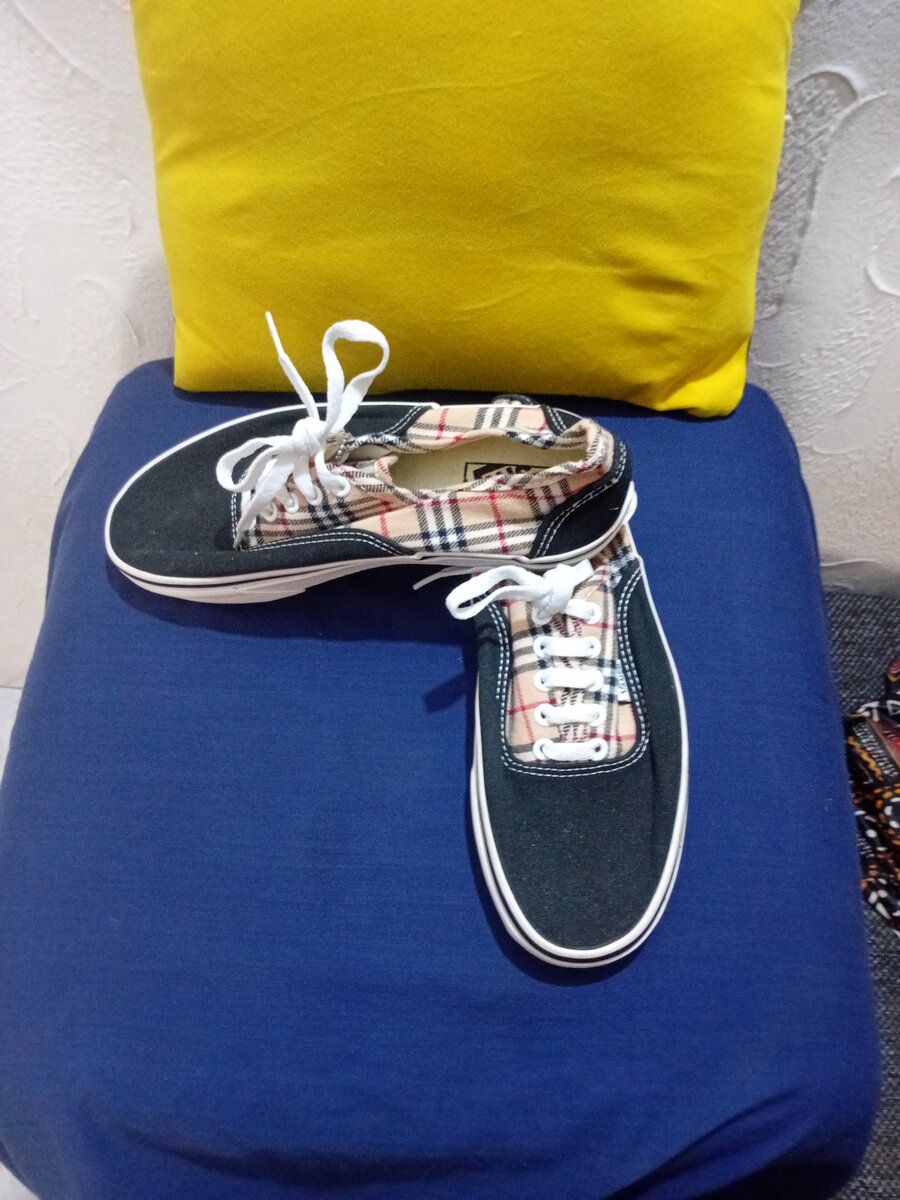 Chaussures de sport à carreaux