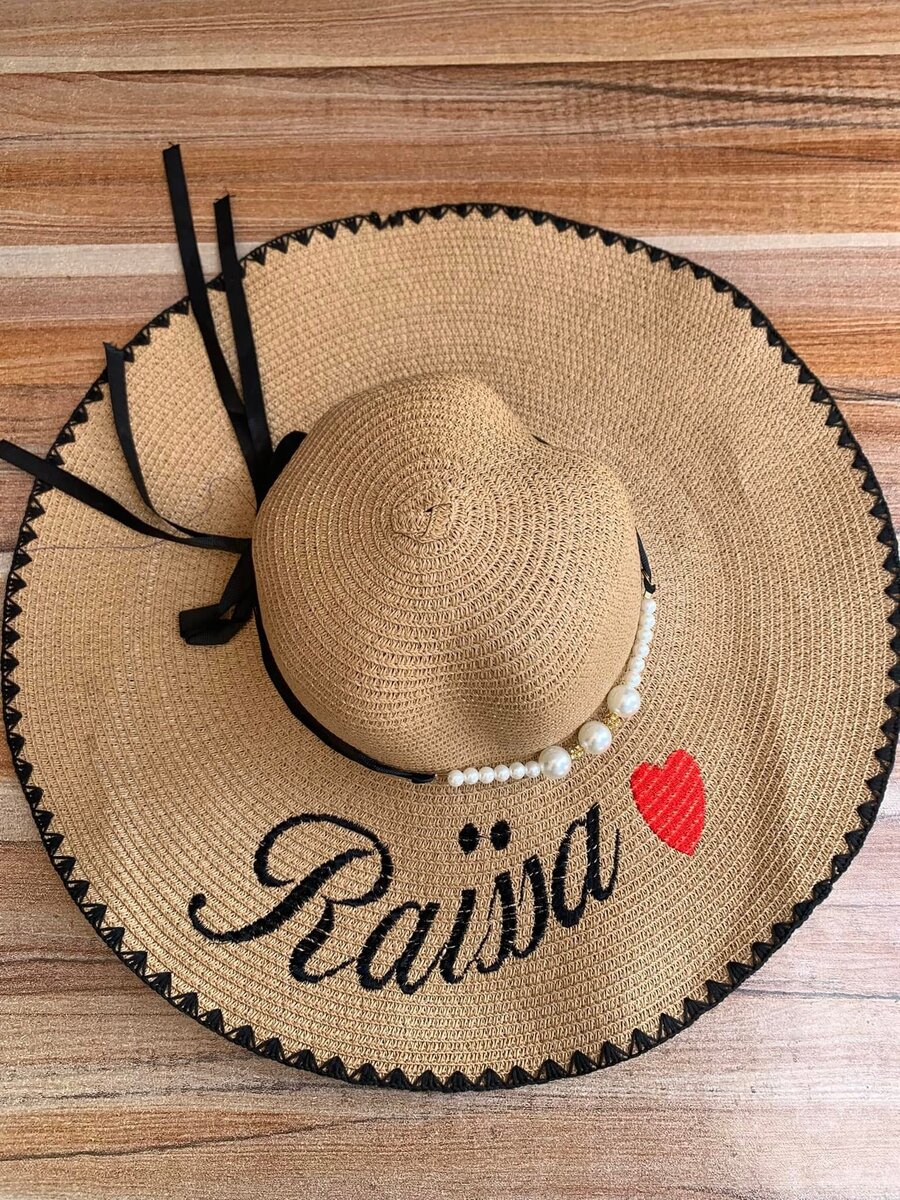 Chapeau de paille élégant