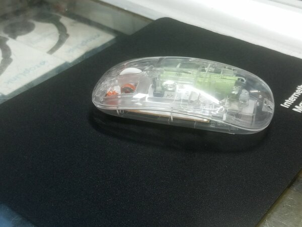 Souris sans fil chargeable