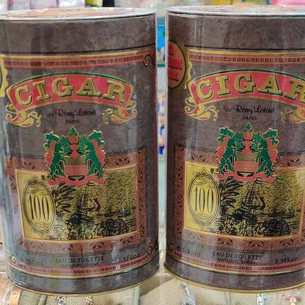 Cigar perfume
