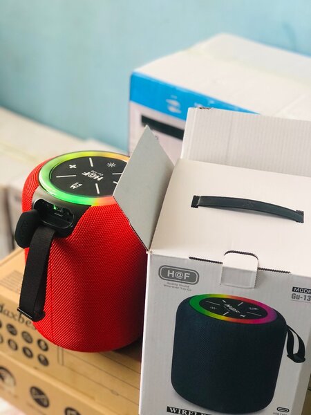 HOF WIRELESS SPEAKER