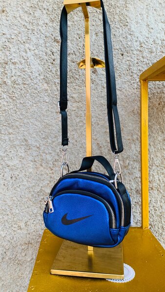 LADIES HANDBAGS- 24061