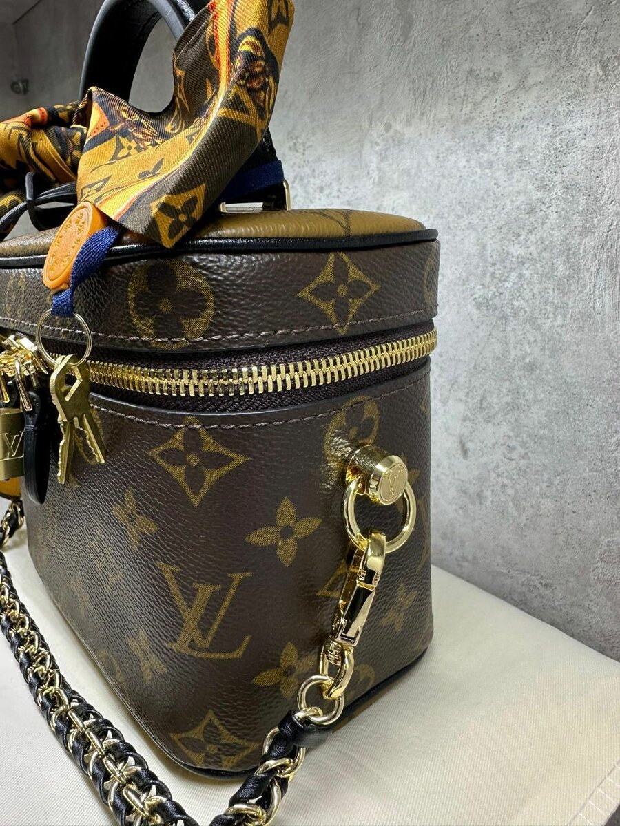 LV premium канва кожа