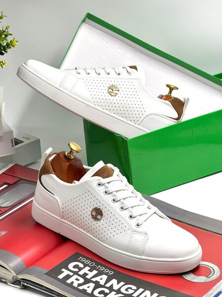 TIMBERLAND ALL WHITE