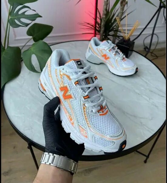 New balance 740