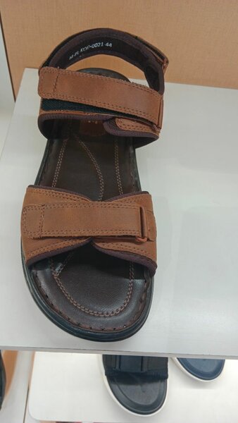 Sandal