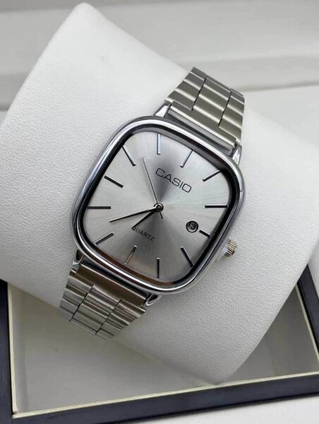 Montre Casio argentée pour femme