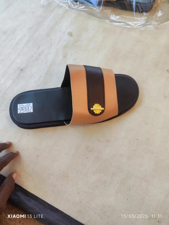 Sandales traductionnel