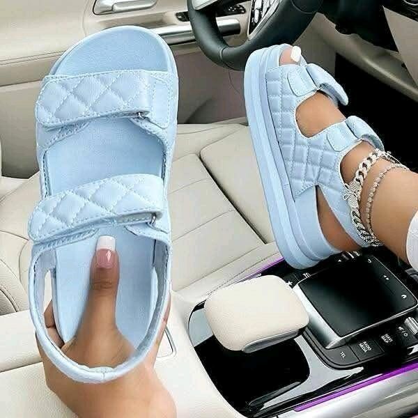 Ladies sandals