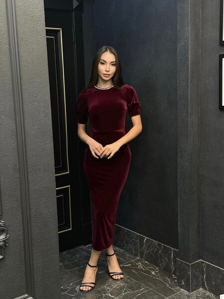 Велюровое платье