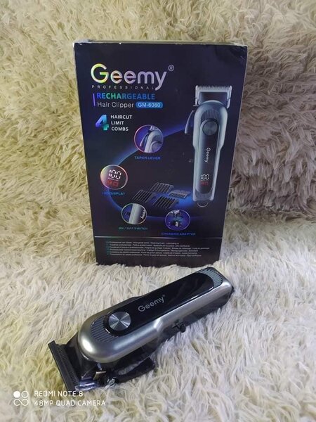 Tondeuse professionnelle Geremy 6080 rechargeable
