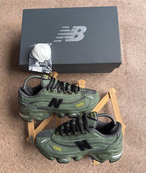 Chaussures New Balance 1906