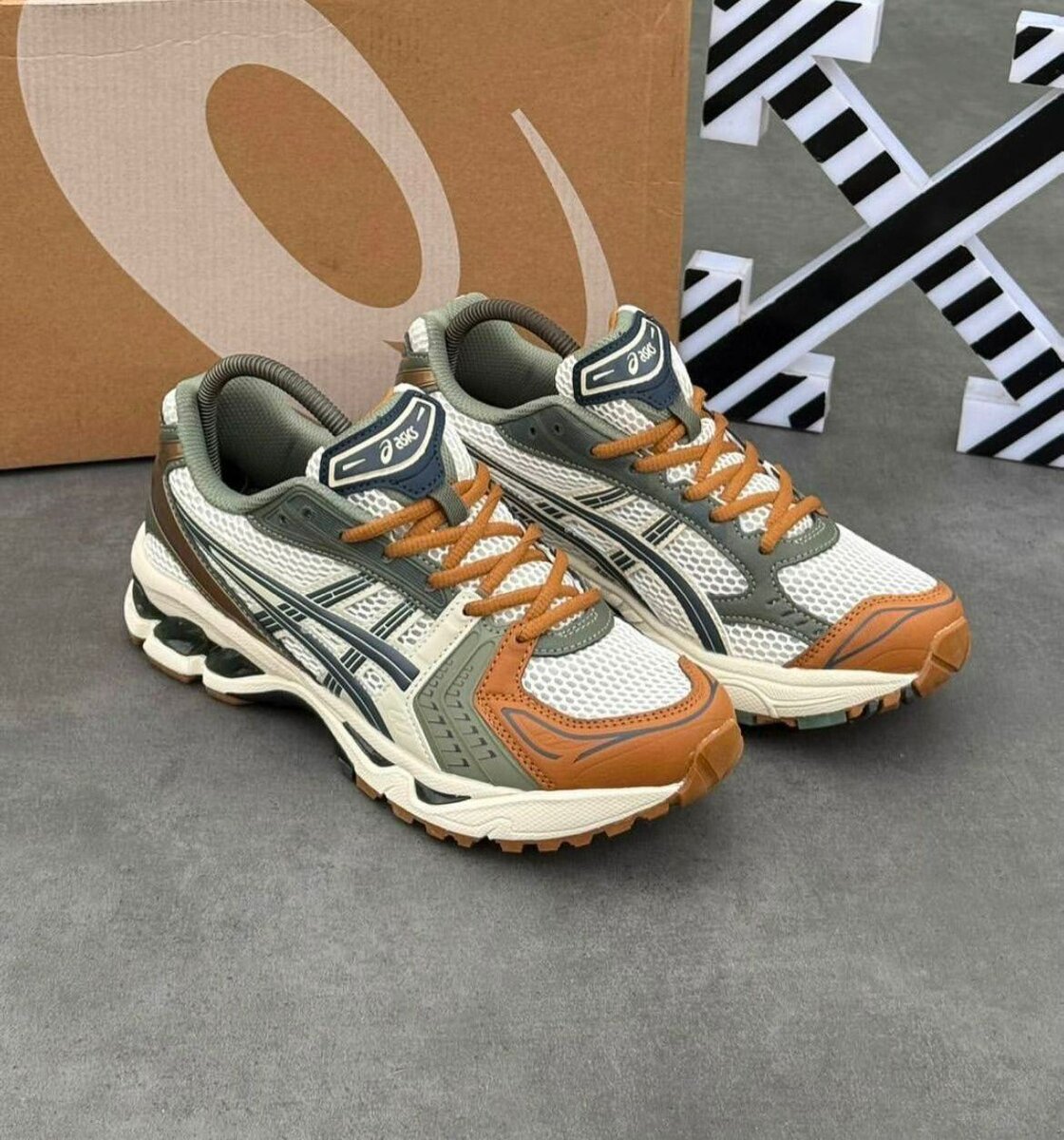 Asics Chaussures de Course