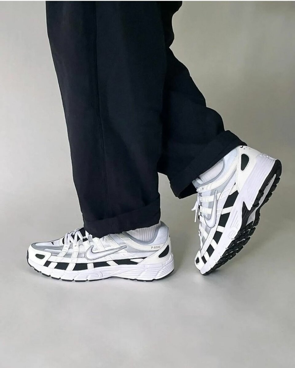 Nike p-6000