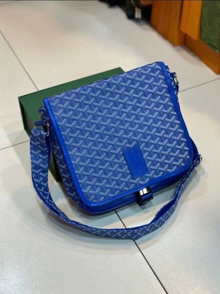 Sacoche goyard