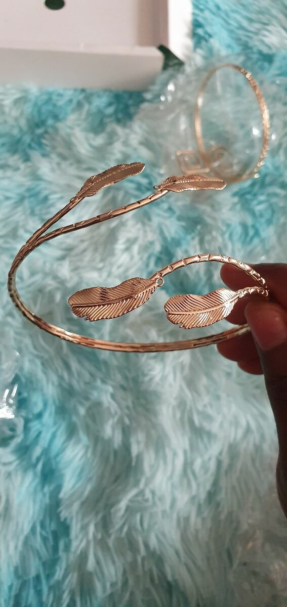 Bracelets décoratifs de bras