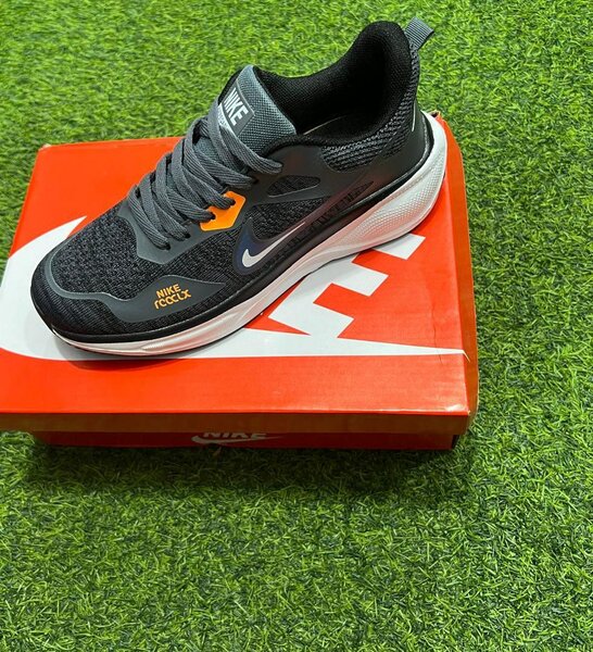 Nike Baskets Homme Confort