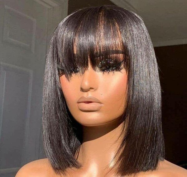 Perruque synthétique élégante