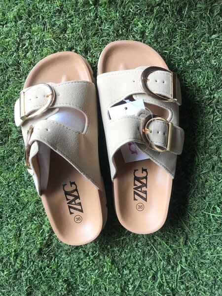 Sandales confort tendance