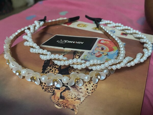 Serre-tête perles élégantes