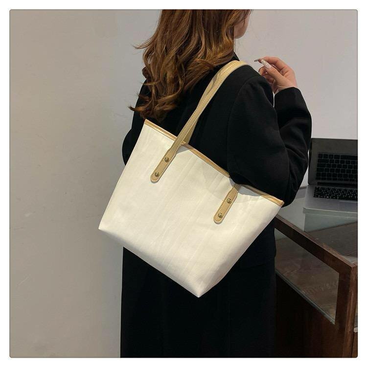 Sac à main élégant en cuir