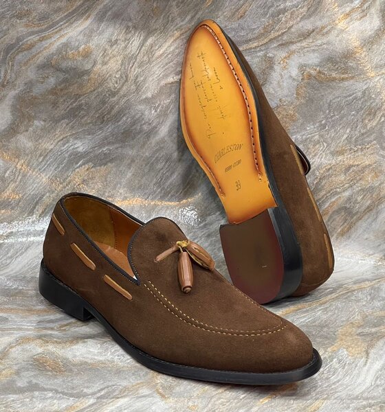 Chaussures élégantes en cuir