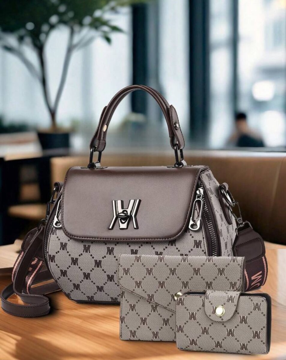 sac à main disponible