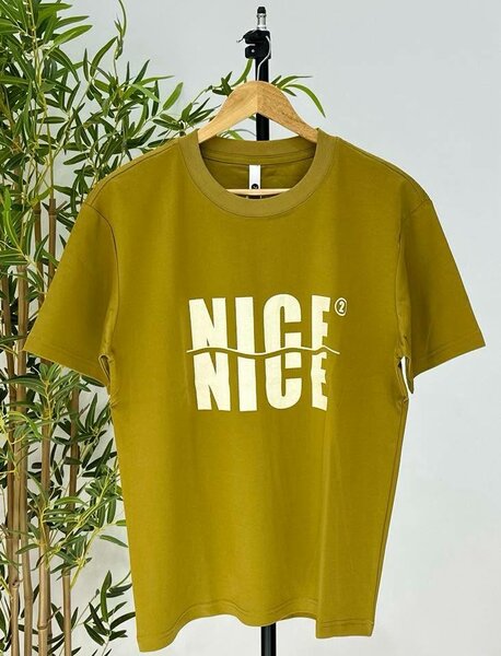 T-shirt unisexe "NICE"