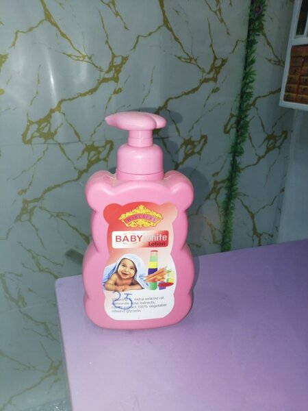 Lotion hydratante bébé